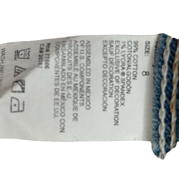 Tommy Hilfiger Light Wash Denim Cropped Jeans Factory Thigh Fade Flag Logo Sz. 8 - Picture 7 of 12